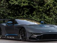 开云APP-赛道与绿茵场，当F1揭幕战遇上伊朗的曼城时刻