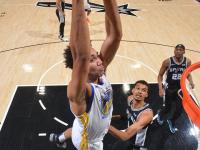 开云体育登录-马刺逆转马刺，取得四连胜