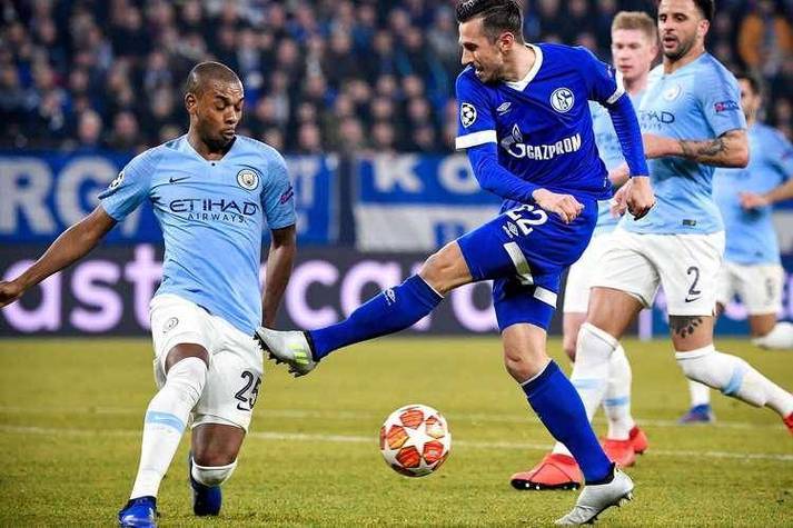 尤文图斯遭遇不敌,欧冠梦碎在16强 尤文图斯遭遇不敌,欧冠梦碎在16强