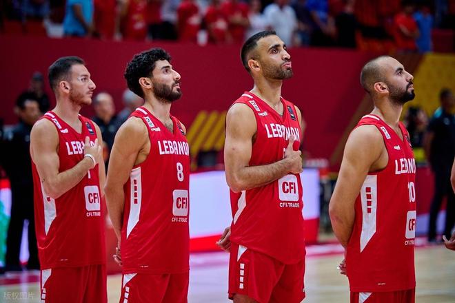 坦桑尼亚国家队队员表现抢眼,锁定小组头名 坦桑尼亚国家队队员表现抢眼,锁定小组头名