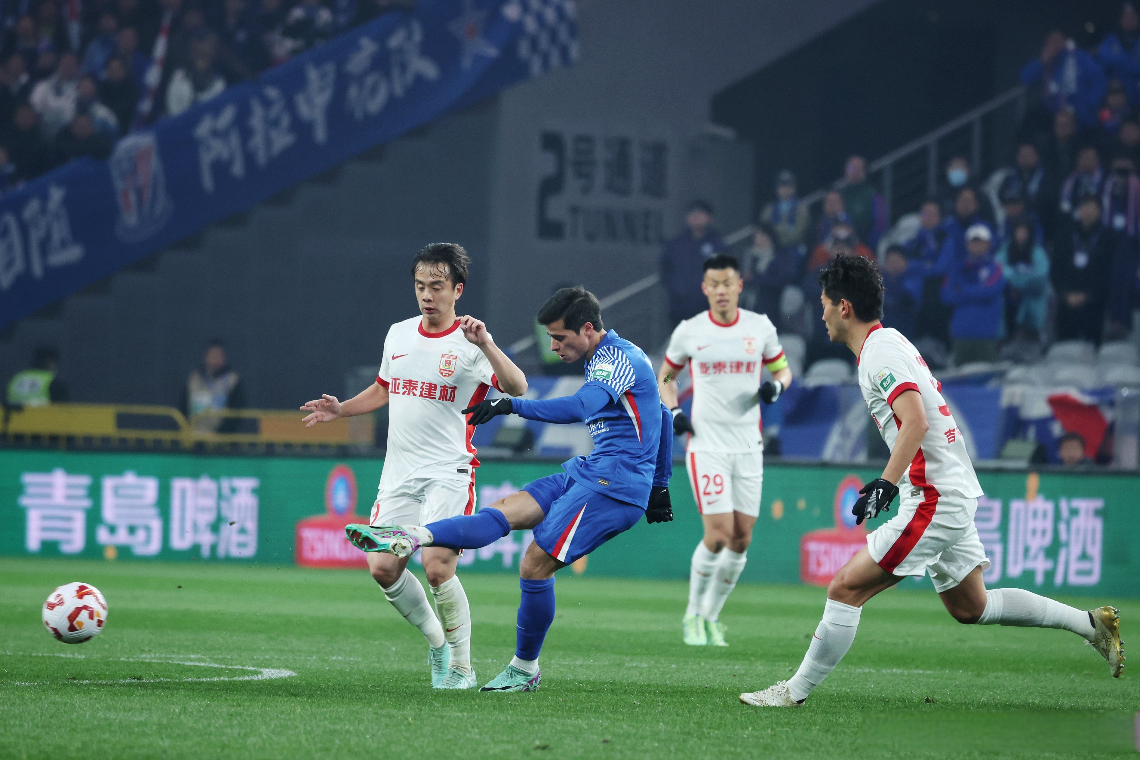 关于上海申花客场战胜对手告别不胜的信息 关于上海申花客场战胜对手告别不胜的信息