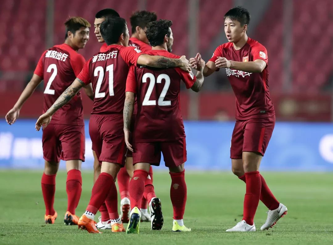 包含广州恒大遭遇败绩,球队面临困境的词条 包含广州恒大遭遇败绩,球队面临困境的词条