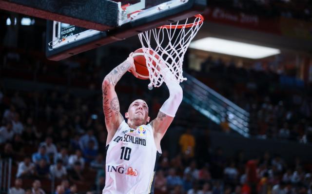 包含多米尼加乒乓球队遭遇两连败无缘晋级的词条