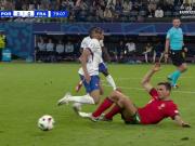 欧洲杯：法国队在加时赛中以2-1击败瑞士队