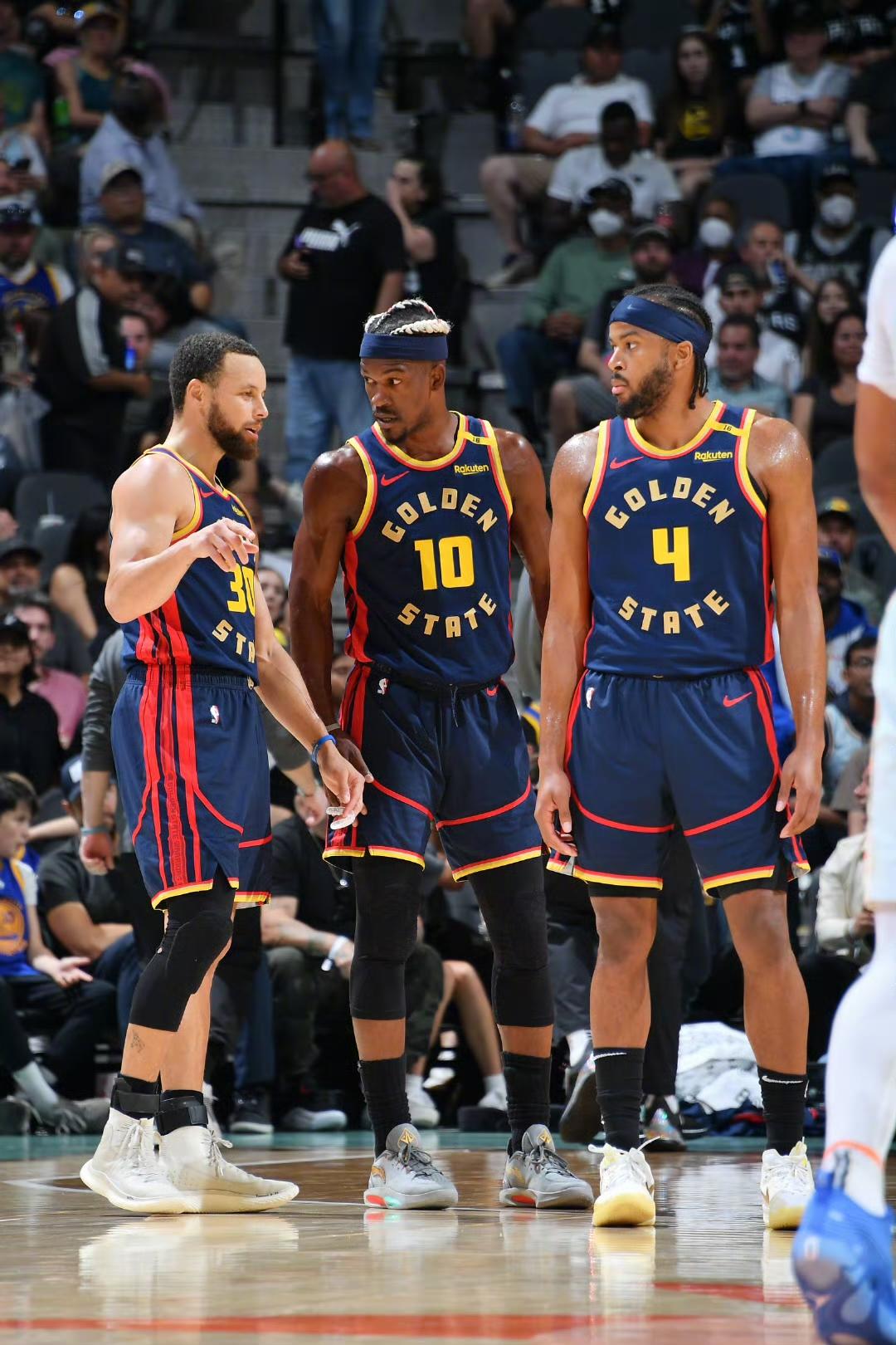 马刺战胜步行者,提升排名至西部前四 马刺战胜步行者,提升排名至西部前四