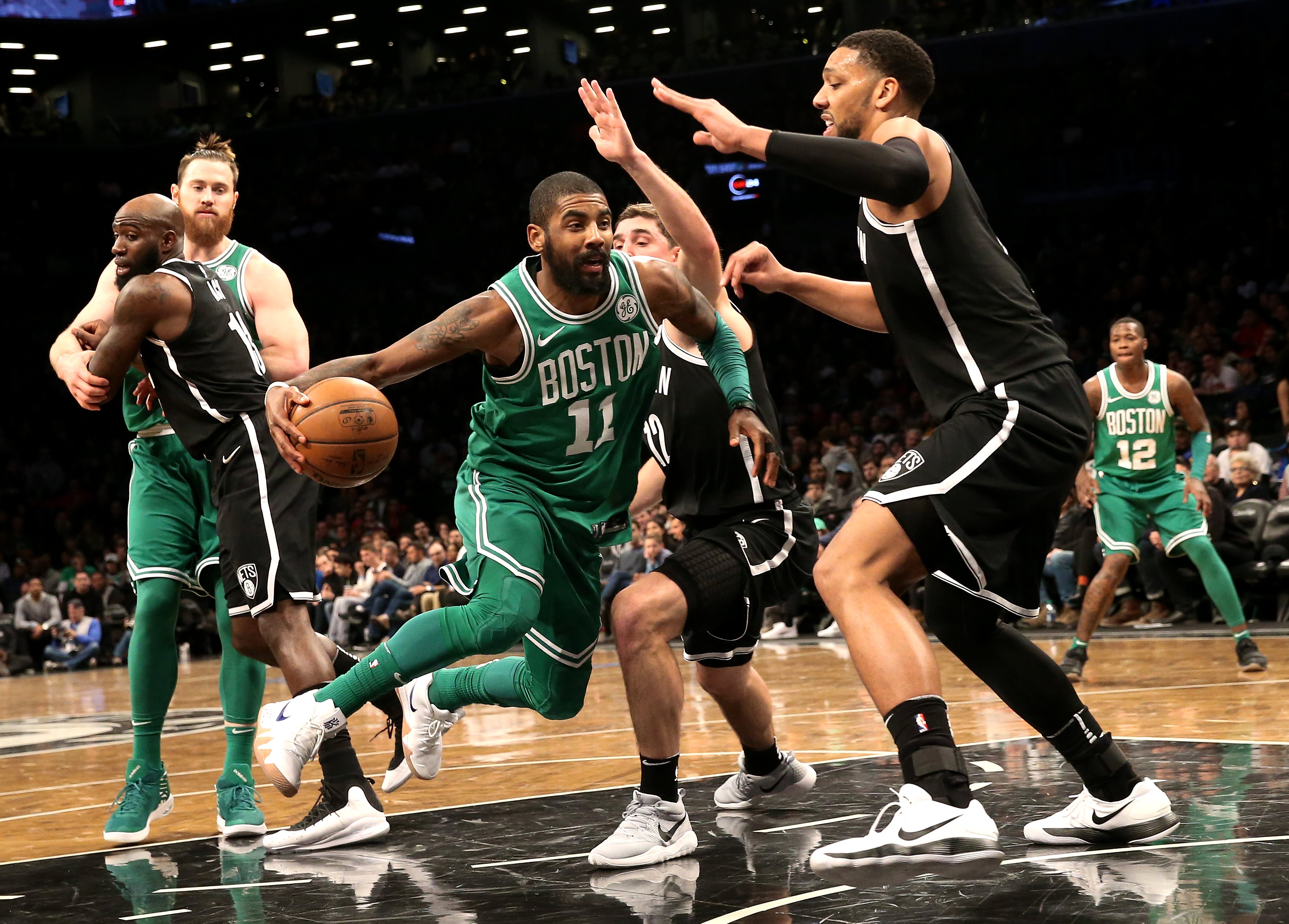 凯尔特人客场大胜篮网 凯尔特人客场大胜篮网