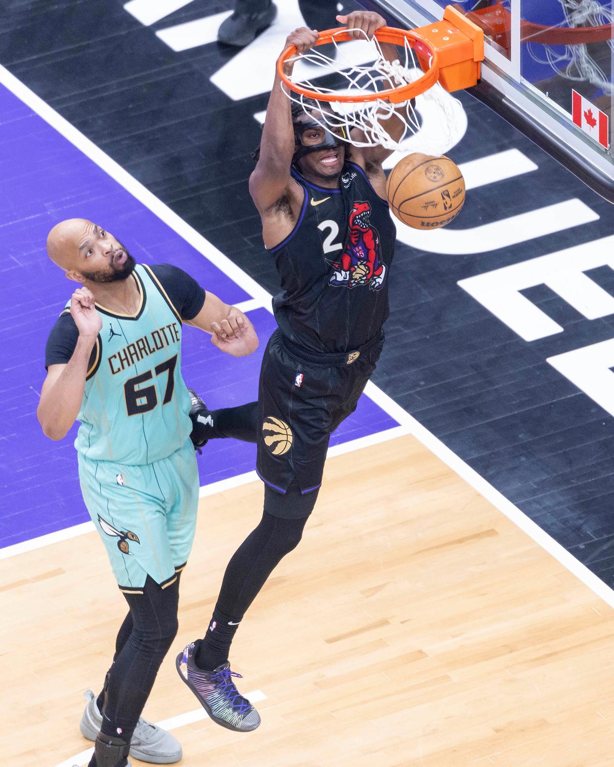 猛龙全队伤兵复出，击败公牛结束两连败