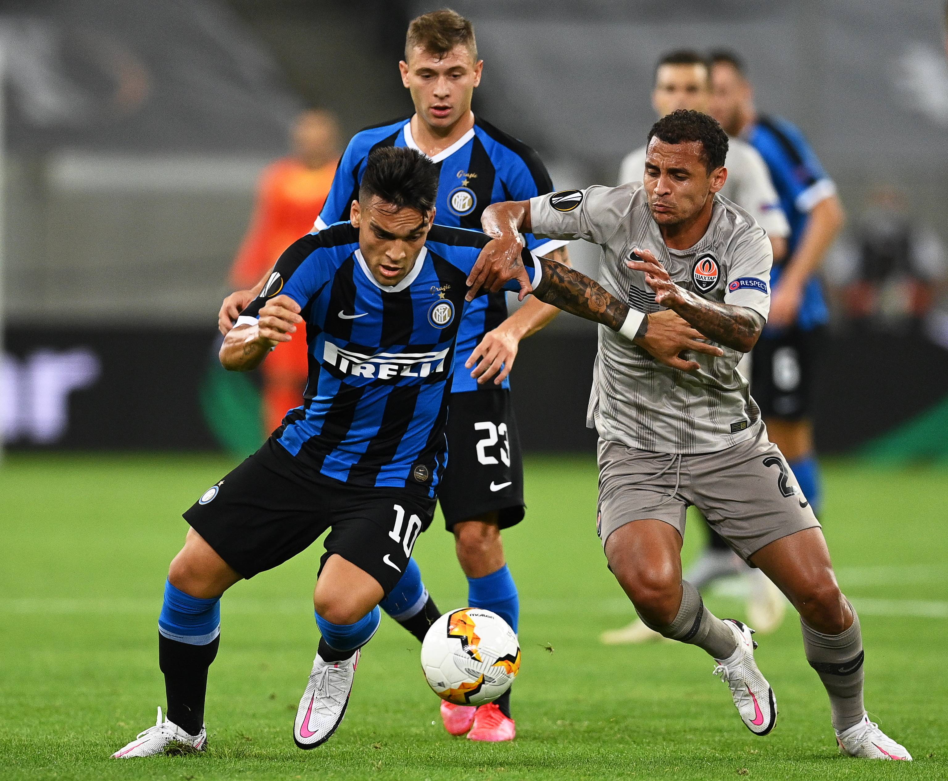 国米强势迎战卫冕冠军，胜负悬而未决的简单介绍